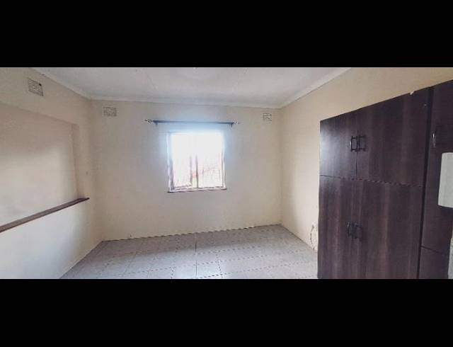 2 BEDROOM PROPERTY TO RENT IN RESERVOIR HILLS